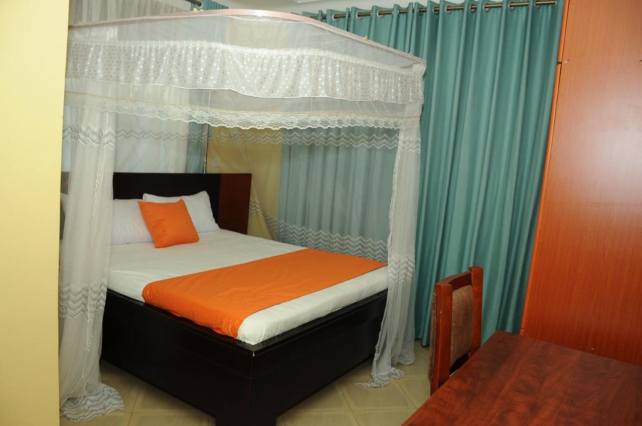 Katabi Furnished Apartments Entebbe Exterior foto